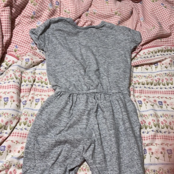 Gap romper, gray , size S 6-7 - Picture 4 of 6